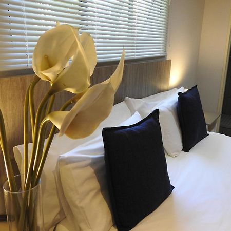 The Lantern Guesthouse Bloemfontein Luaran gambar