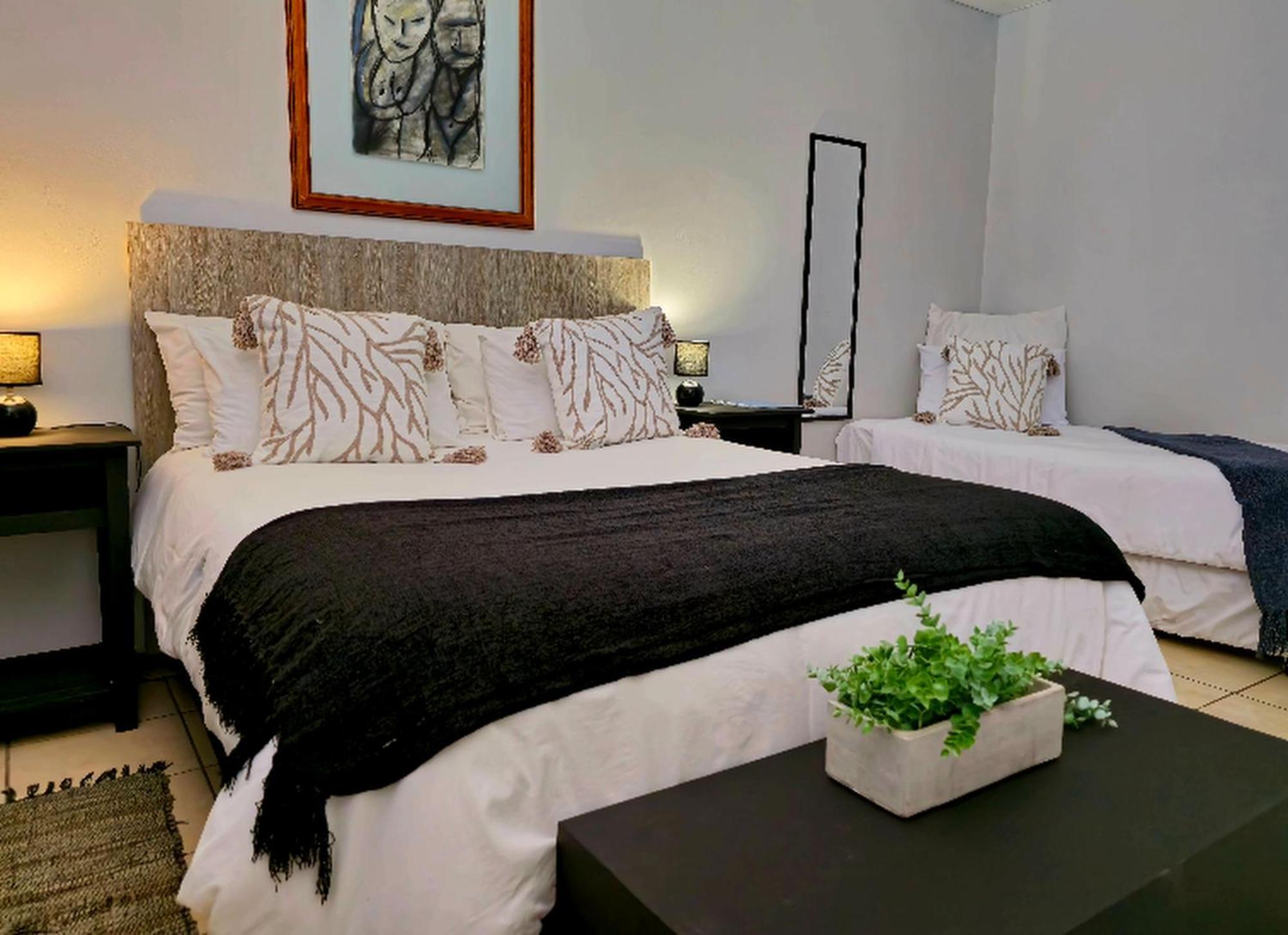 The Lantern Guesthouse Bloemfontein Luaran gambar