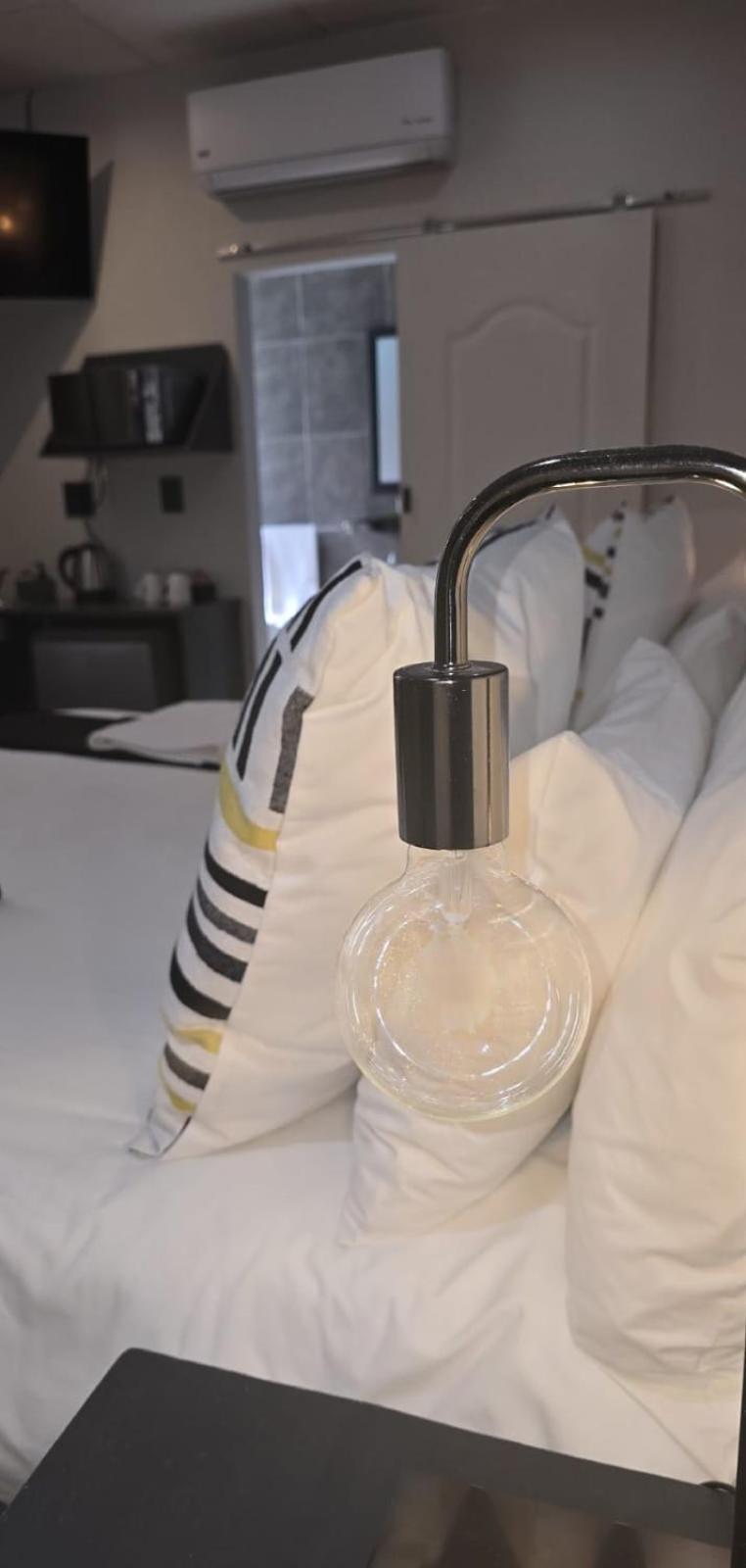 The Lantern Guesthouse Bloemfontein Luaran gambar