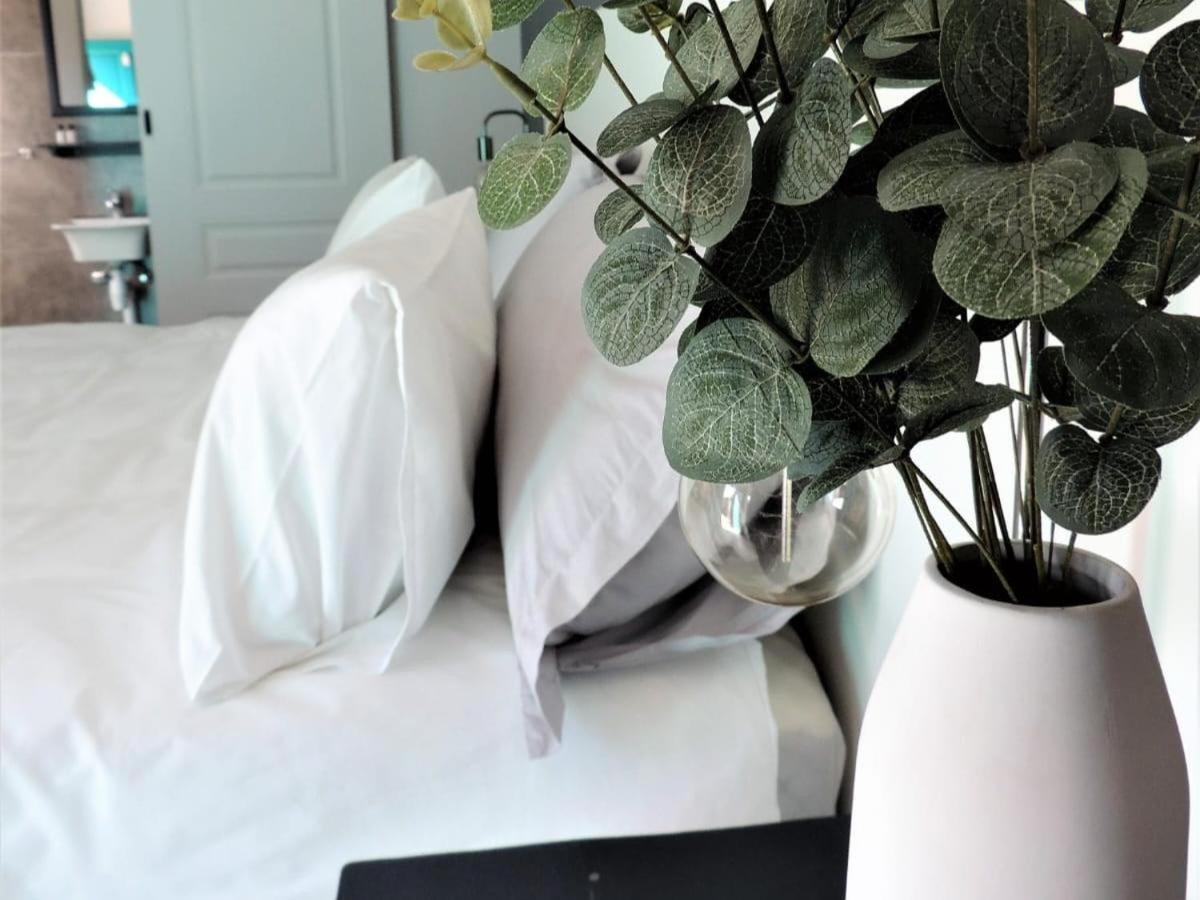 The Lantern Guesthouse Bloemfontein Bilik gambar